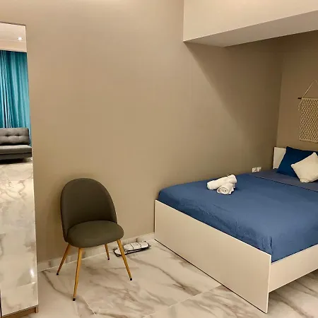 Demetrios Apartment *