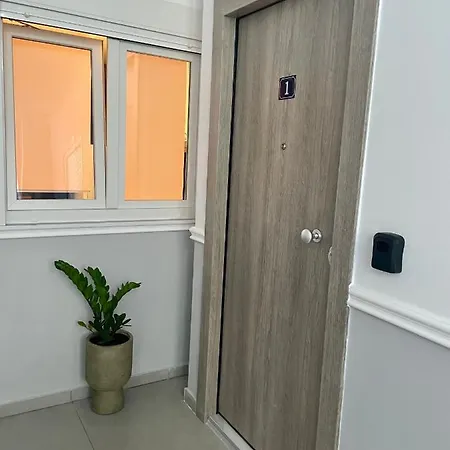 Apartment Demetrios *